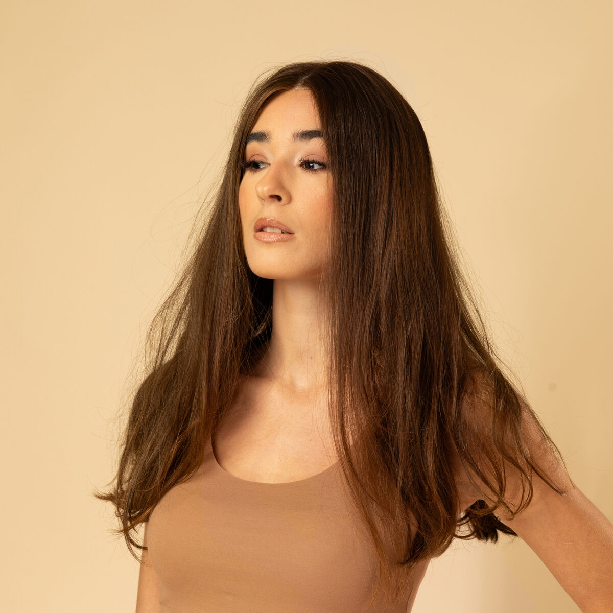 Image de Perruque en cheveux naturel vierge - Longue 30 cm - brun foncé