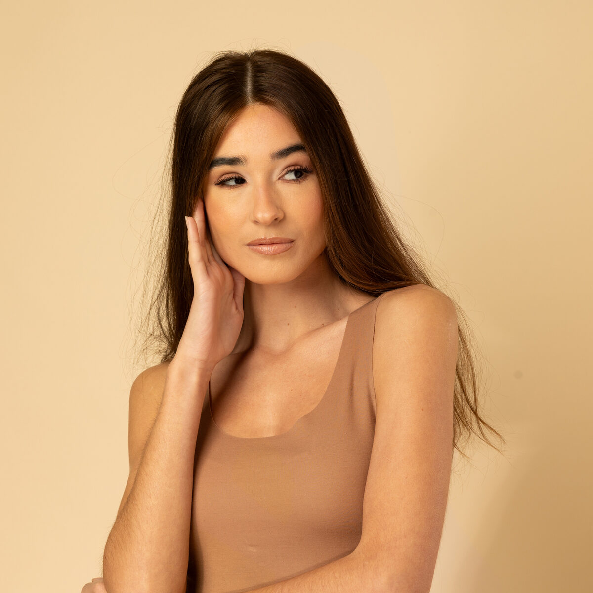 Image de Perruque en cheveux naturel vierge - Longue 30 cm - brun foncé