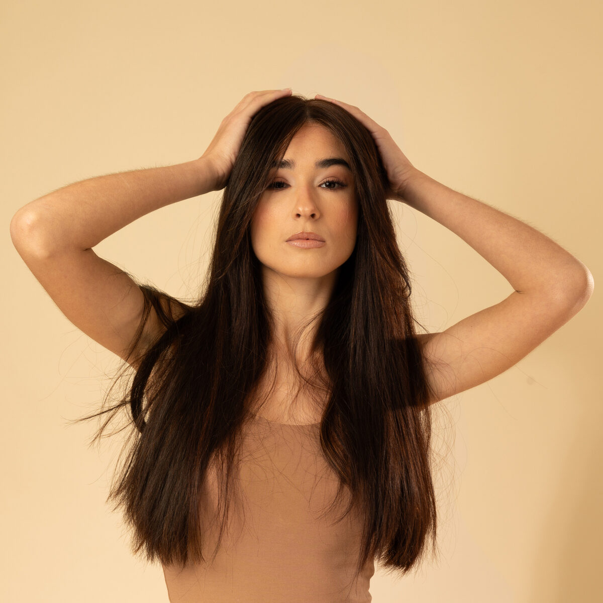 Image de Perruque en cheveux naturel vierge - Longue 30 cm - brun foncé