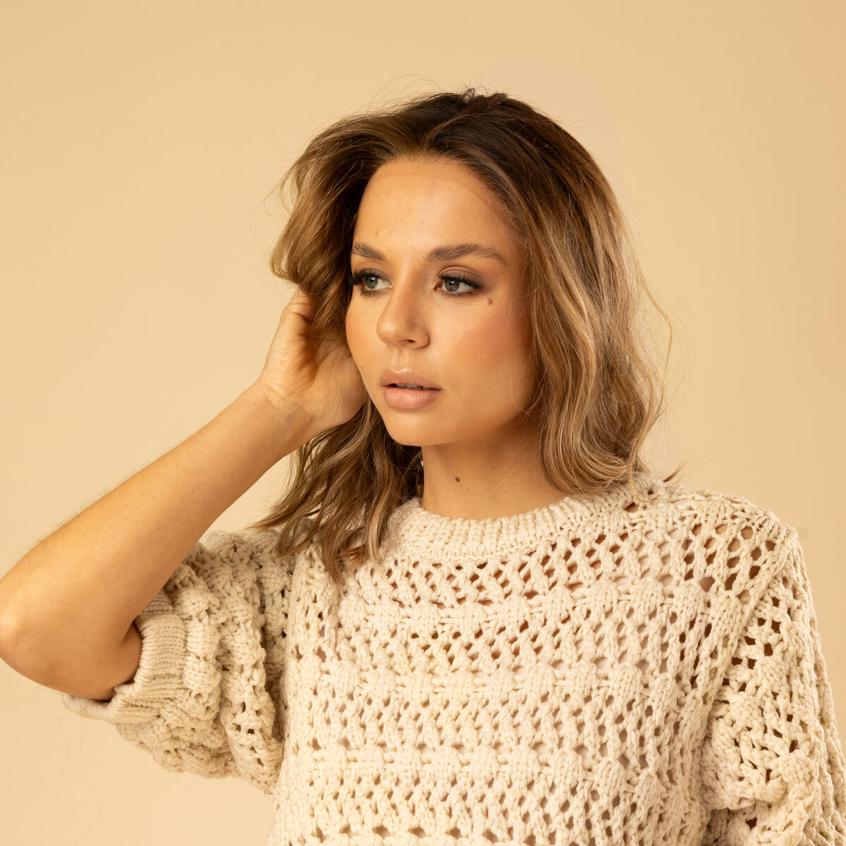 Image de Perruque en cheveux naturel vierge - Mi-longue 20 cm - blonde